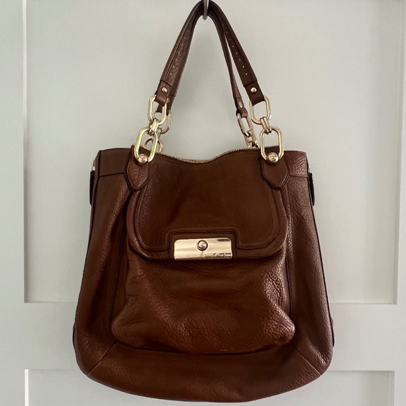 COACH Brown Pebble Leather 18728  Shoulder/Top handle/Crossbody Handbag - Picture 1 of 11
